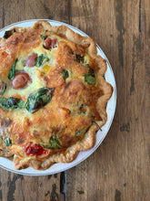 Load image into Gallery viewer, Spinach Tomato Basil Quiche